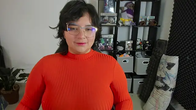 aika-dreams online show from March 2025 12:22:01 PM