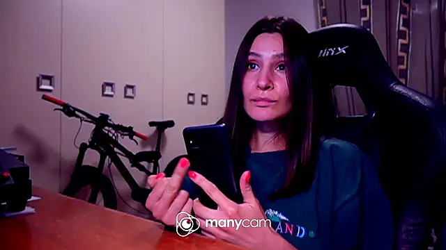 Snapshot of GodlyTheia chatting on February 2025 08:00:02 PM GodlyTheia online show from February 2025 08:00:02 PM