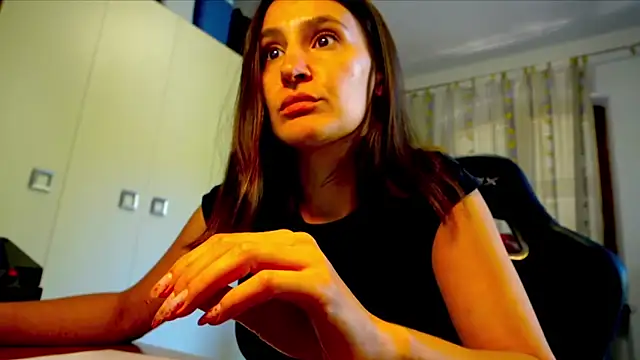 Snapshot of GodlyTheia chatting on October 2025 11:42:02 AM GodlyTheia online show from October 2025 11:42:02 AM