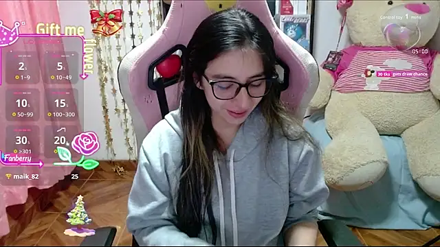 Maggie Fox3 online show from November 2025 02:21:01 AM