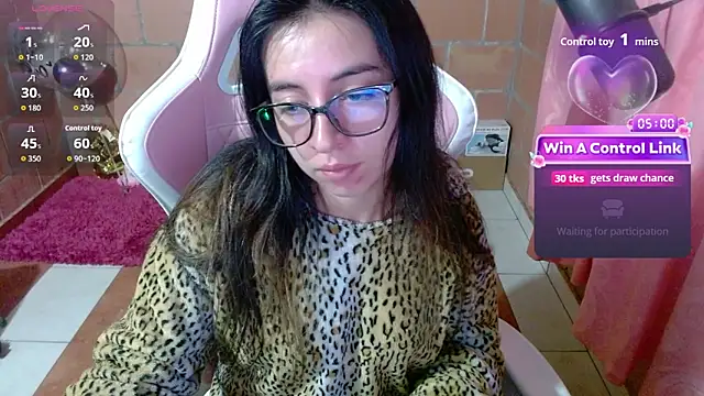 Maggie Fox3 online show from June 2026 01:56:01 AM