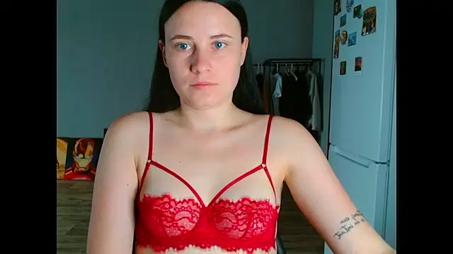 VikiKelt online show from September 2025 01:06:02 AM