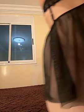 Emy-sexy online show from October 2025 10:21:01 PM