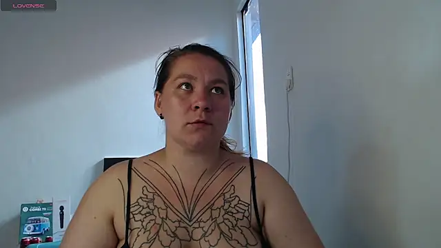 Enotika online show from November 2025 07:57:01 PM