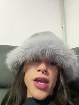 Snapshot of stormytt_ chatting on December 2024 12:36:02 AM stormytt online show from December 2024 12:36:02 AM