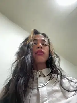 Snapshot of stormytt_ chatting on February 2025 10:09:01 PM stormytt online show from February 2025 10:09:01 PM
