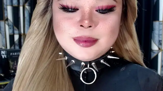 Mistress DOMnicaaxx online show from November 2025 03:56:01 PM