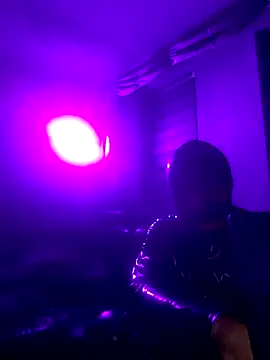 Crystalbitchx online show from September 2025 12:00:02 AM