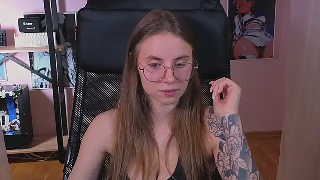  AnnaStark  online show from September 2025 08:09:01 PM