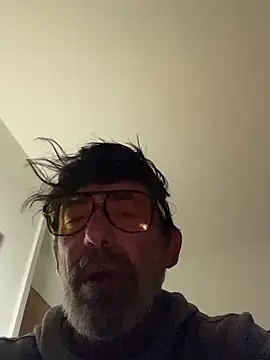 maxximere online show from February 2026 11:31:02 PM