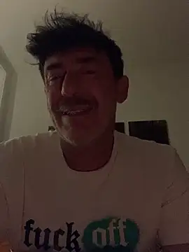 maxximere online show from March 2026 01:00:01 AM