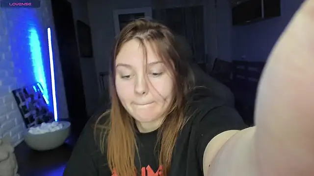 XNirvanaX online show from February 2025 01:32:01 AM