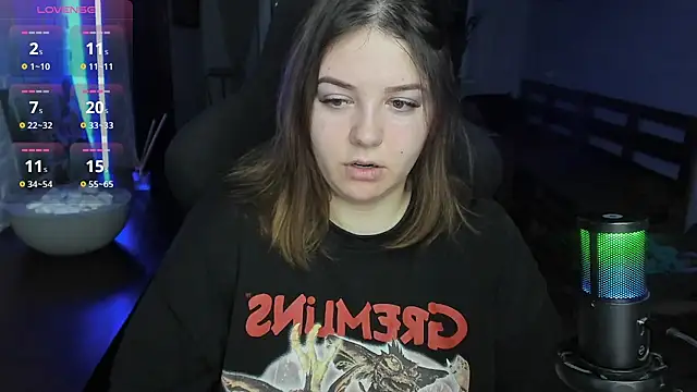 XNirvanaX online show from November 2025 02:46:02 AM