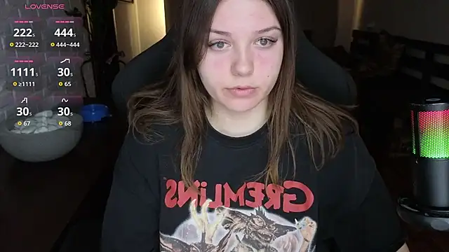 XNirvanaX online show from April 2026 03:20:01 AM