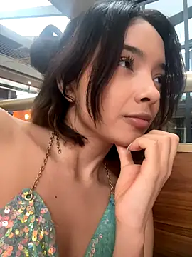 Irina Grant online show from December 2024 08:40:01 PM