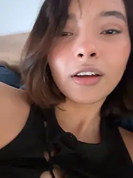 Irina Grant online show from February 2025 03:29:02 AM