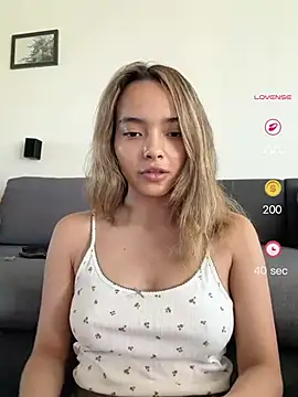 Irina Grant online show from May 2026 05:45:01 AM