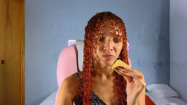 SexyLeilaa online show from February 2025 01:41:01 AM