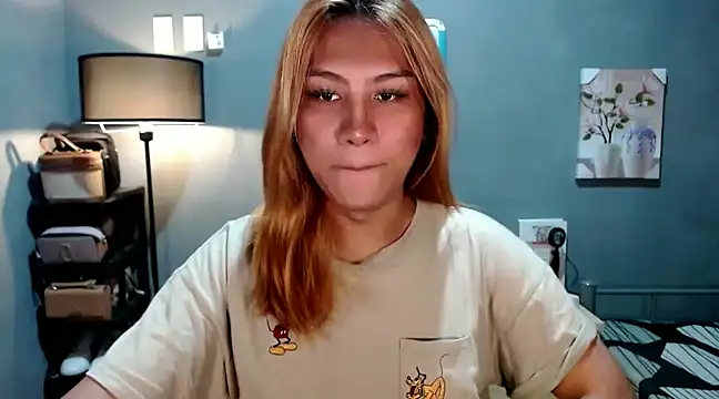 luxxy grand online show from January 2025 10:40:01 PM