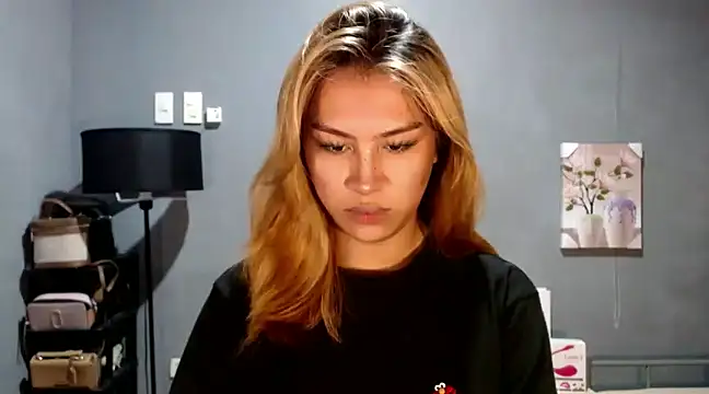 luxxy grand online show from January 2025 08:25:02 AM