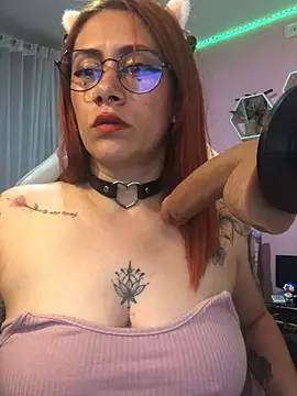 Luna Paris  online show from December 2024 03:26:02 AM