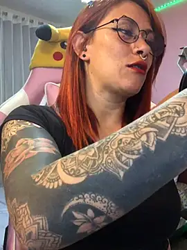 Luna Paris  online show from January 2025 02:33:01 AM