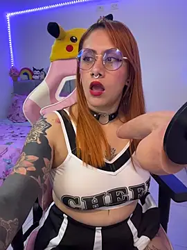 Luna Paris  online show from April 2026 11:19:02 PM