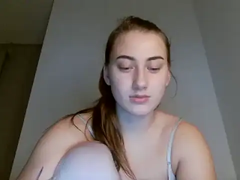 Snapshot of Natalia_Daysie chatting on December 2024 11:16:01 PM Natalia Daysie online show from December 2024 11:16:01 PM