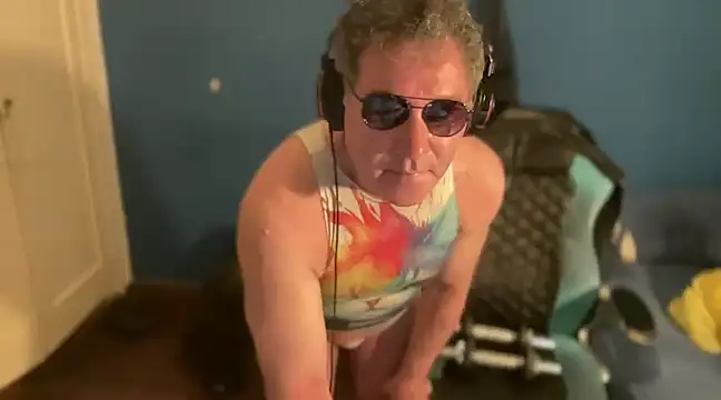 Snapshot of Fabrissi chatting on January 2025 07:53:02 PM Fabrissi online show from January 2025 07:53:02 PM