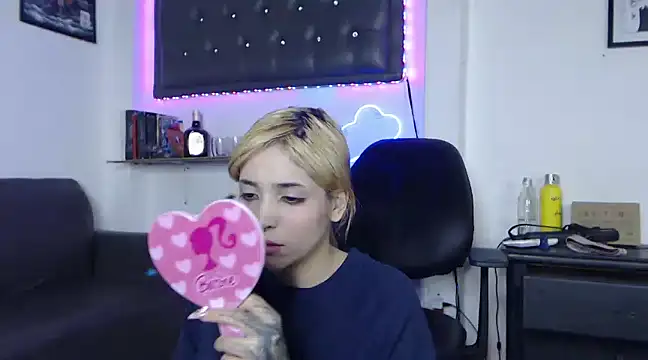 MaryJannes online show from March 2025 07:53:02 AM