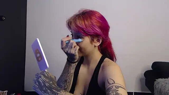 MaryJannes online show from October 2025 09:00:02 PM