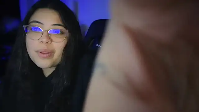 drizzypeach602 online show from January 2025 06:40:01 AM