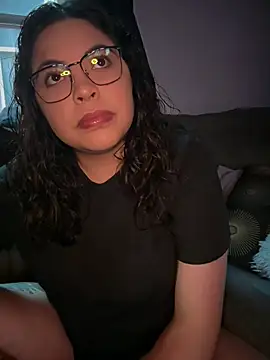 drizzypeach602 online show from April 2026 11:17:01 PM