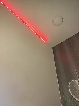 Amira Milker online show from December 2024 03:09:02 PM