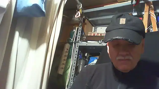 nonnomaturobisex online show from October 2025 08:14:01 AM