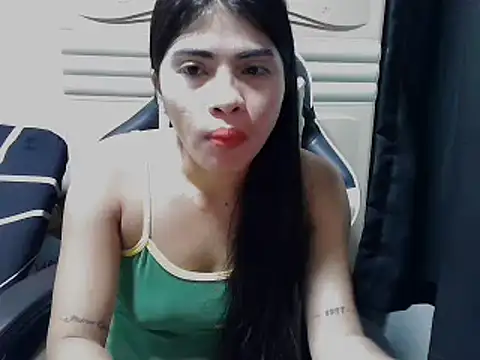 Snapshot of Miss_unknown chatting on October 2025 01:50:02 AM Miss unknown online show from October 2025 01:50:02 AM