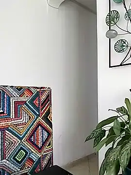 Snapshot of Van3orgasm4me chatting on February 2025 06:04:01 PM Van3orgasm4me online show from February 2025 06:04:01 PM