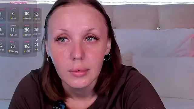 LianaFord online show from May 2026 04:53:01 AM