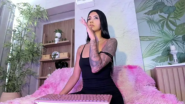 AntonellaRossi online show from June 2026 08:10:02 PM