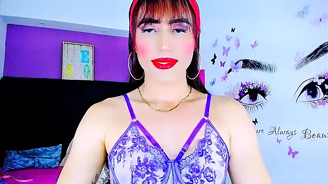 Snapshot of priscilahotker chatting on September 2025 04:56:01 AM priscilahotker online show from September 2025 04:56:01 AM