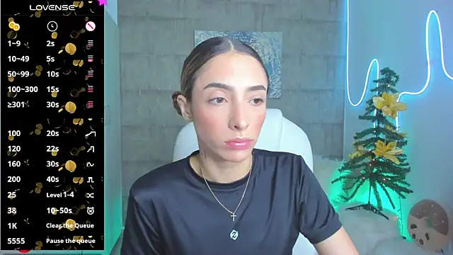 Snapshot of barbie_scoth_ chatting on December 2024 01:07:02 AM barbie scoth  online show from December 2024 01:07:02 AM