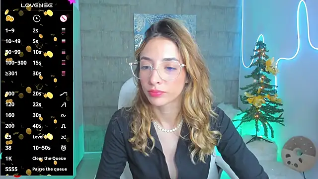 Snapshot of barbie_scoth_ chatting on December 2024 07:10:01 PM barbie scoth  online show from December 2024 07:10:01 PM