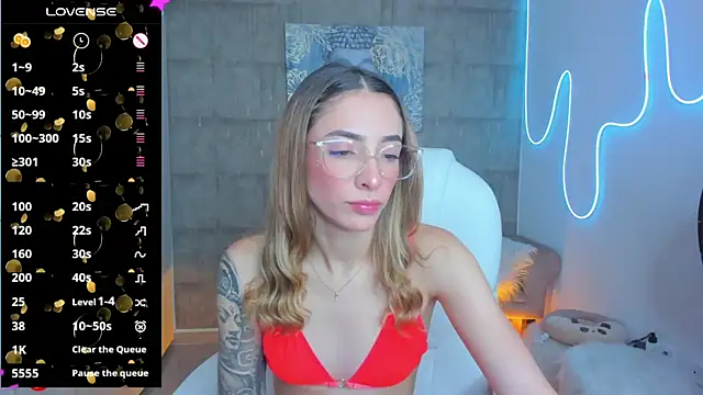 Snapshot of barbie_scoth_ chatting on January 2025 04:06:01 PM barbie scoth  online show from January 2025 04:06:01 PM