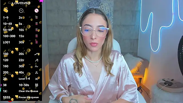Snapshot of barbie_scoth_ chatting on January 2025 06:17:01 PM barbie scoth  online show from January 2025 06:17:01 PM