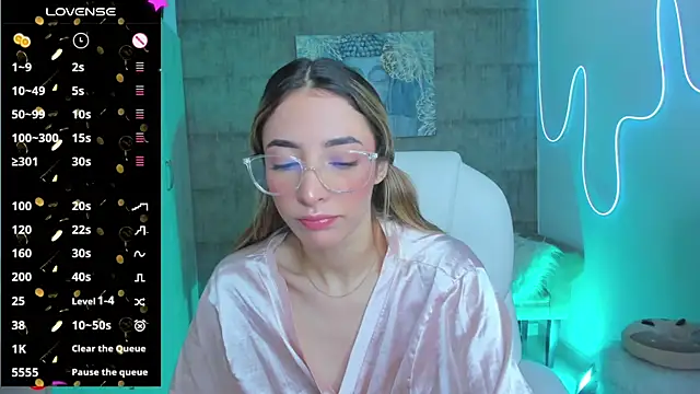 Snapshot of barbie_scoth_ chatting on January 2025 03:42:01 PM barbie scoth  online show from January 2025 03:42:01 PM