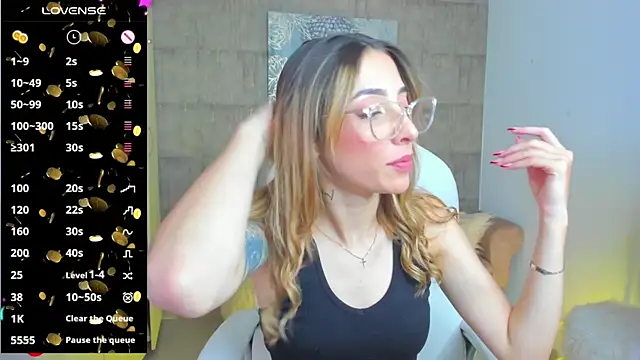 Snapshot of barbie_scoth_ chatting on February 2025 08:38:02 PM barbie scoth  online show from February 2025 08:38:02 PM