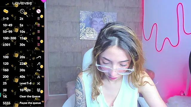 Snapshot of barbie_scoth_ chatting on March 2025 06:43:02 PM barbie scoth  online show from March 2025 06:43:02 PM