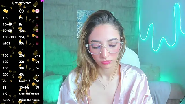 Snapshot of barbie_scoth_ chatting on March 2025 08:44:02 PM barbie scoth  online show from March 2025 08:44:02 PM