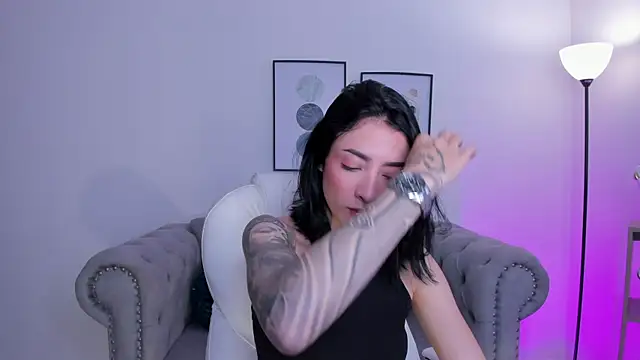 barbie scoth  online show from December 2025 04:24:01 PM