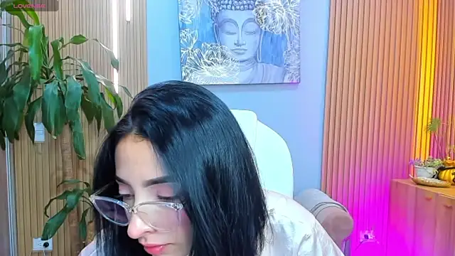 Snapshot of barbie_scoth_ chatting on April 2026 08:59:02 PM barbie scoth online show from April 2026 08:59:02 PM
